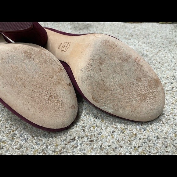 Women's Elizabeth Suede High Block Heel Pumps - Picture 11 of 11